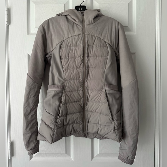 Lululemon Down For It All Jacket Size 8  Dark Chrome - Picture 1 of 8